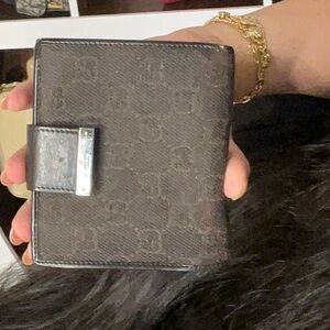 13. Gucci Wallet Sold As Is Desc In Live Shows No Cancel/returns